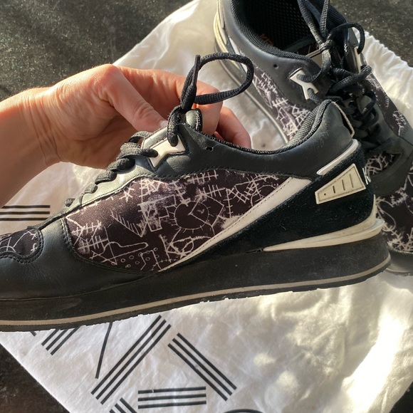 KENZO SNEAKERS - Picture 3 of 3